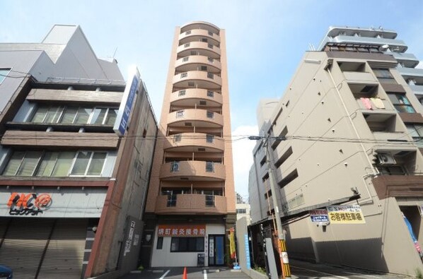 マルベニ堺町ビルの物件外観写真